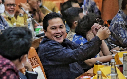 Raker dengan Komisi VI DPR, Erick Thohir Beberkan Kinerja BUMN Selama Pandemi