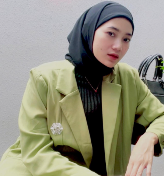 6 Potret Ira Dahlia Handoko, Calon Kakak Ipar Lesty Kejora yang Baru Saja Lamaran