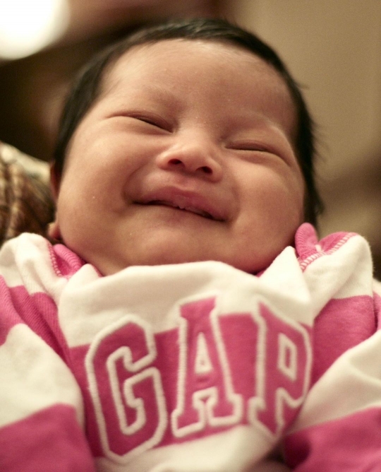 Potret Masa Kecil Almira Putri Annisa Pohan saat Berusia 1 Bulan, Cute Banget!