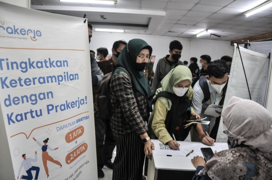 Ribuan Pelamar Kerja Serbu Jakarta Job Fair 2022