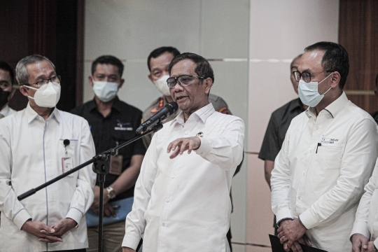 Membongkar Kasus Lukas Enembe: Korupsi Ratusan Miliar Hingga Setoran ke Kasino Judi