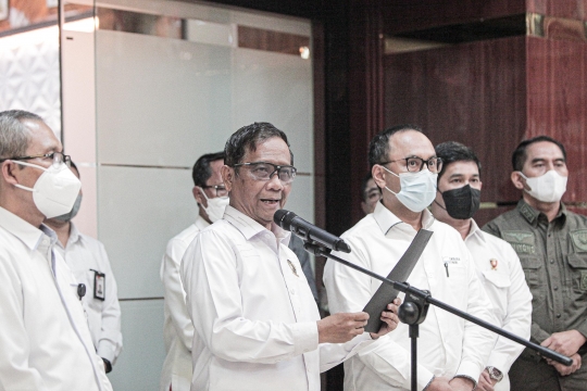Membongkar Kasus Lukas Enembe: Korupsi Ratusan Miliar Hingga Setoran ke Kasino Judi