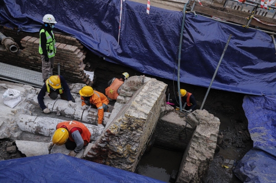 Melihat Lebih Dekat Lokasi Penemuan Artefak di Proyek MRT Bundaran HI-Kota