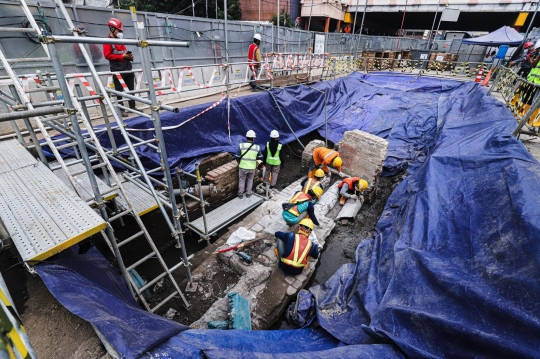 Melihat Lebih Dekat Lokasi Penemuan Artefak di Proyek MRT Bundaran HI-Kota