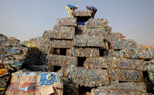 Penampakan Piramida Baru di Mesir, Terbuat dari 7.500 Kg Sampah Plastik