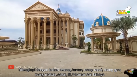 Potret Rumah Mewah Bak Istana Kerajaan Milik Pengusaha Batu Bara, Bikin Melongo