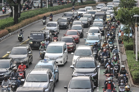 Penerapan Jalur Khusus Sepeda Belum Efektif