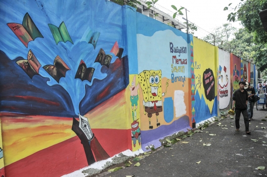Mural Kampung Literasi Palmeriam