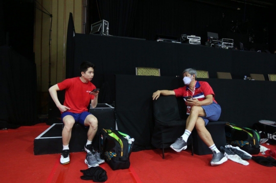 Hubungan Kevin Sanjaya dan Herry IP Memanas, Intip Potret Kebersamaan Keduanya