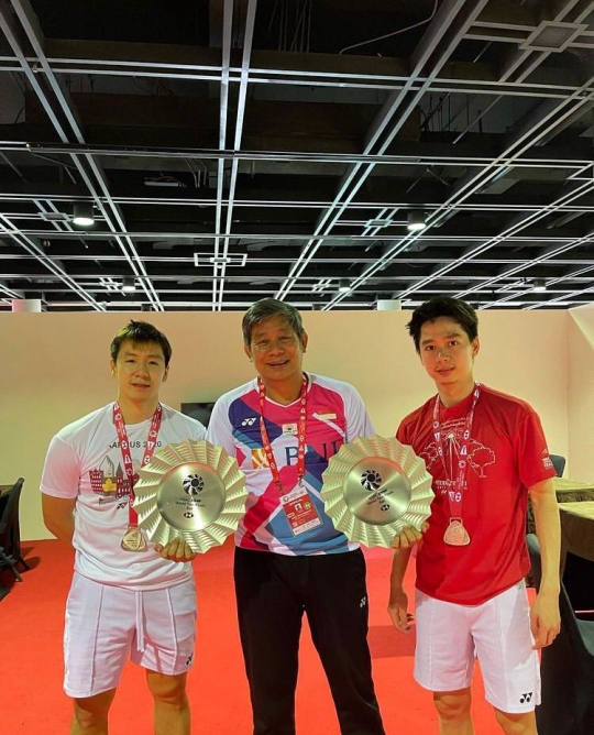 Hubungan Kevin Sanjaya dan Herry IP Memanas, Intip Potret Kebersamaan Keduanya