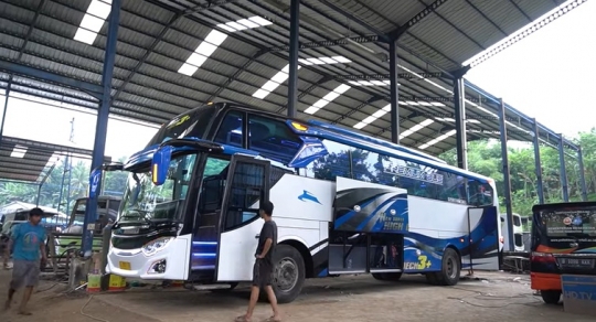 Ingat Bus Merdeka Raja Jalanan Jalur Selatan, Begini Potret Terbarunya yang Elegan