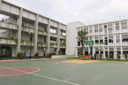 Menengok Sekolah Berkonsep Net Zero Carbon di Jakarta
