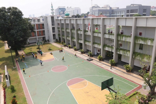 Menengok Sekolah Berkonsep Net Zero Carbon di Jakarta