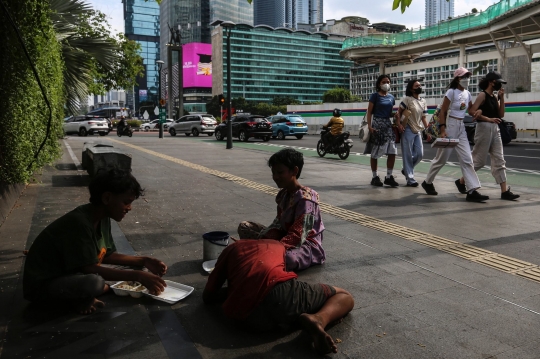 Pro dan Kontra Pembangunan Halte Bundaran HI Halangi Patung Selamat Datang