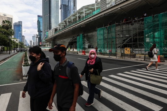 Pro dan Kontra Pembangunan Halte Bundaran HI Halangi Patung Selamat Datang