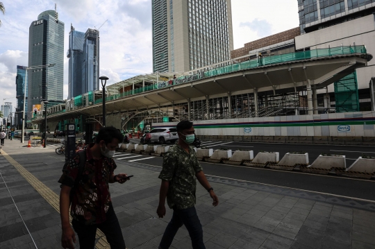 Pro dan Kontra Pembangunan Halte Bundaran HI Halangi Patung Selamat Datang