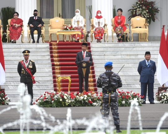 Kekompakan Jokowi dan Prabowo di HUT TNI ke-77