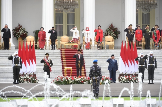 Kekompakan Jokowi dan Prabowo di HUT TNI ke-77