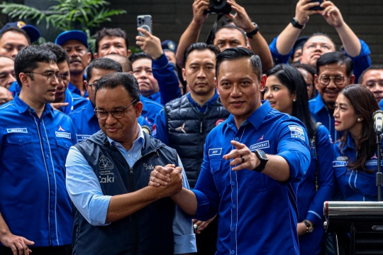 Keakraban Anies Baswedan Temui AHY di Markas Demokrat