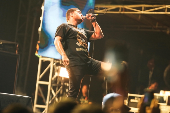 Penampilan Potret, Burgerkill dan Payung Teduh di Synchronize Fest 2022