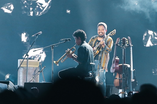 Penampilan Potret, Burgerkill dan Payung Teduh di Synchronize Fest 2022
