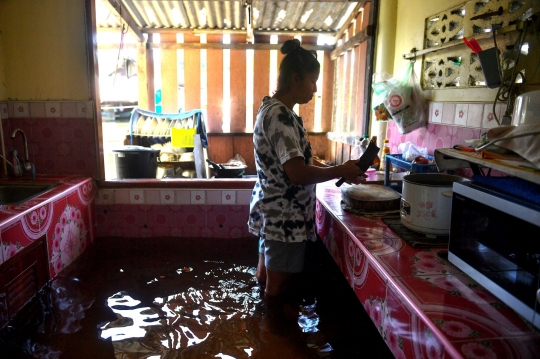 Banjir Rendam Kota Kuno di Thailand