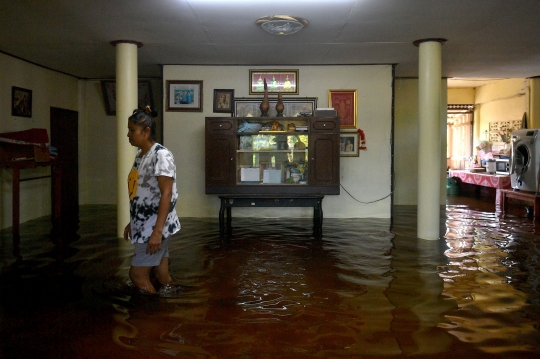 Banjir Rendam Kota Kuno di Thailand