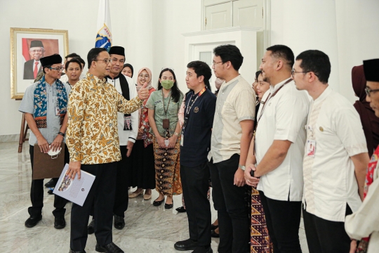 Anies Baswedan Sapa ASN Balaikota Jelang Purnatugas