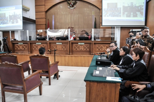 Bawa Buku Hitam, Ferdy Sambo Siap Ditanya Majelis Hakim di Sidang Perdana