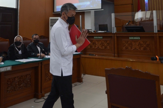 Brigjen Hendra Kurniawan Jalani Sidang Obstruction of Justice