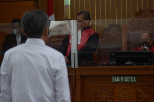 Brigjen Hendra Kurniawan Jalani Sidang Obstruction of Justice