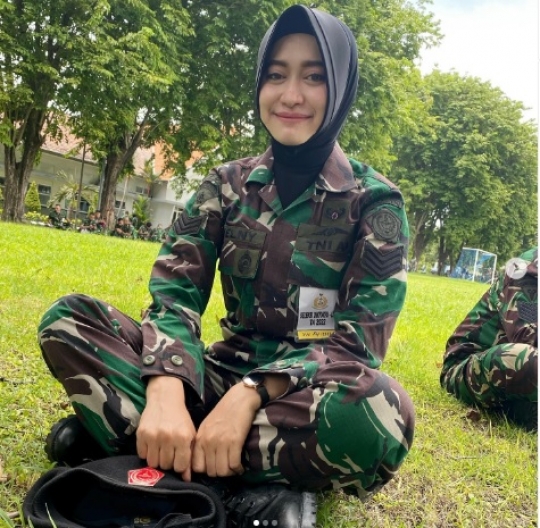 Kabar Terbaru Bintara Cantik TNI AL Berwajah Glowing Mirip Artis, Kini jadi Perwira