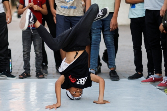 Aksi Remaja Palestina Hilangkan Trauma dengan Breakdance