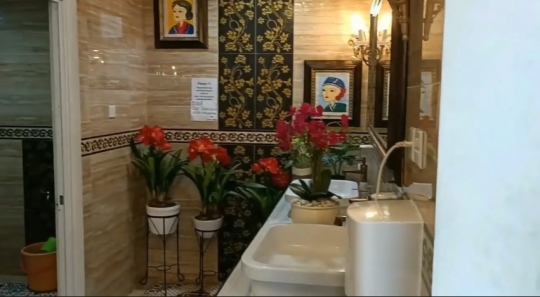 Penampakan Toilet Mewah di Pom Bensin, Vibesnya Bak di Rumah 'Sultan'
