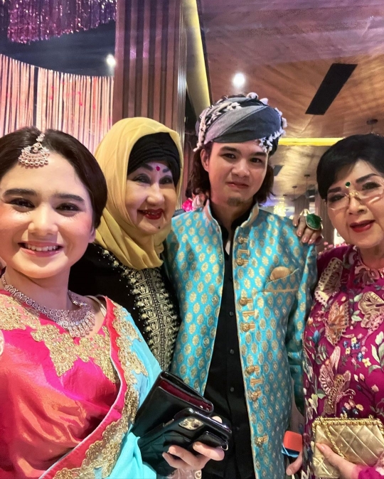 Potret Terbaru Dul Jaelani & Tissa Biani, Netizen 'Ahmad Dhani dan Mulan Versi ABG'