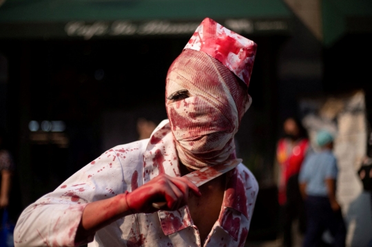Teror Zombie Berkeliaran di Jalanan Meksiko
