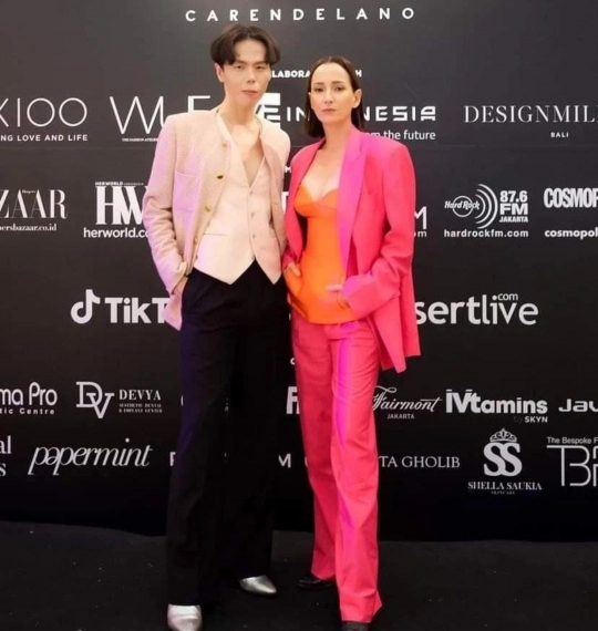 Menginjak Usia 48 Tahun, Pesona Karina Suwandi 'Warkop DKI' Makin Cantik & Awet Muda