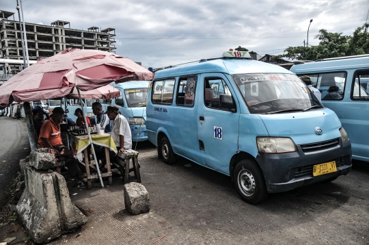 Tarif Angkot di Jakarta Naik 20 Persen