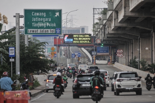 Rekayasa Lalu Lintas Off Ramp Jatiwaringin Tol Becakayu