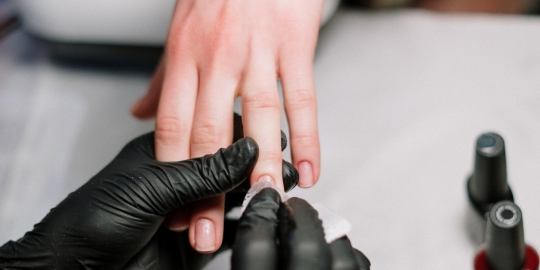 Benarkah Bawang Putih Bisa Bikin Kuku Lebih Kuat dan Cepat Panjang?