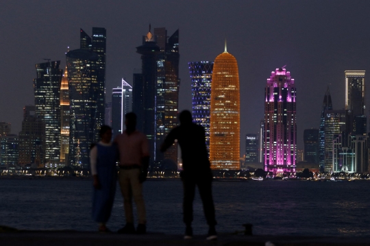 Gemerlap Kota Doha Qatar pada Malam Hari Jelang Piala&nbsp;Dunia&nbsp;2022