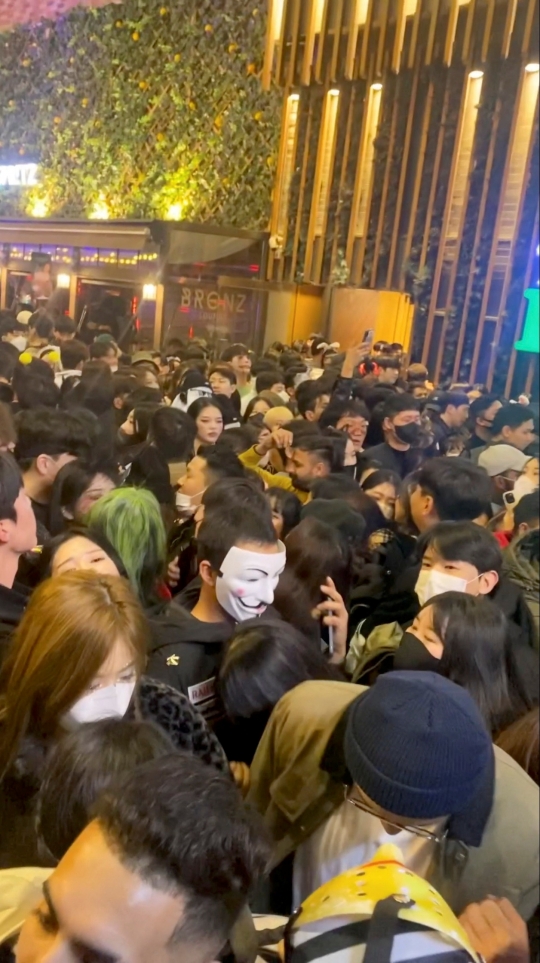 Kepadatan Festival Halloween di Korea Selatan Sebelum Tragedi Maut