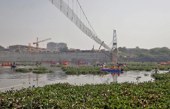 Begini Kondisi Jembatan Putus di India yang Tewaskan Ratusan Orang