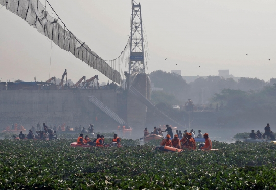 Begini Kondisi Jembatan Putus di India yang Tewaskan Ratusan Orang