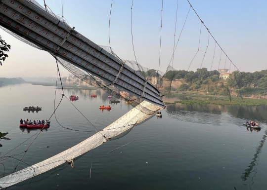 Begini Kondisi Jembatan Putus di India yang Tewaskan Ratusan Orang