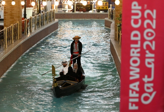 Jalan-Jalan ke Mal Termewah dan Terbesar di Doha yang Ada Gondola