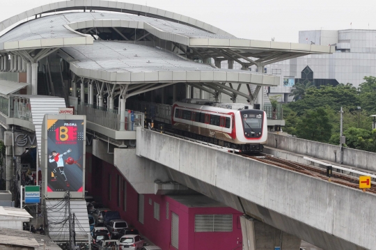 Pj Gubernur DKI Jakarta Tak Lanjutkan LRT Fase 2 Tahun Depan