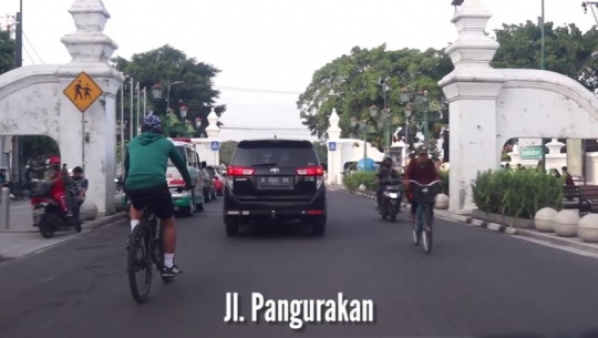 Potret Jalanan Kota Jogja di Minggu Pagi, Cocok Dipakai Wisata Sepeda