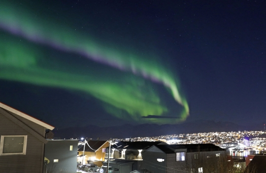 Menyaksikan Indahnya Aurora di Langit Norwegia