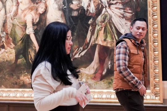 Momen Manis AHY dan Istri saat Dampingi SBY Datangi Galeri Seni Hamburger Kunsthalle